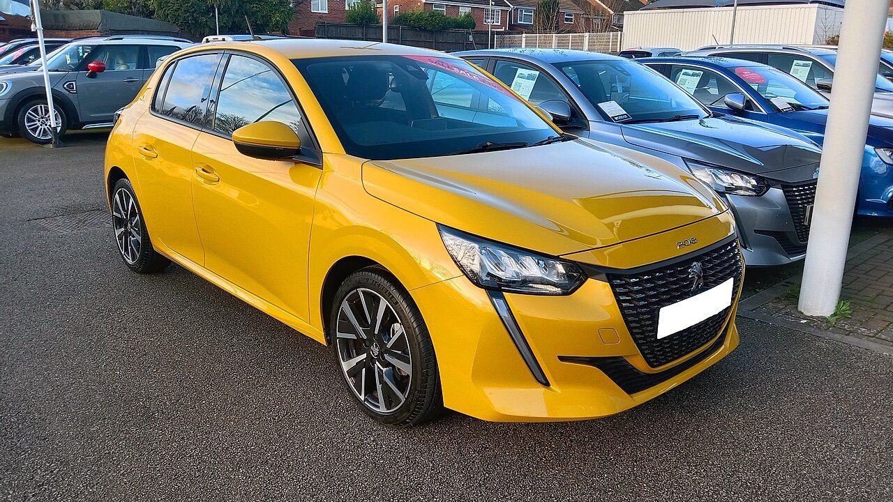 Peugeot 208 vignette 3
